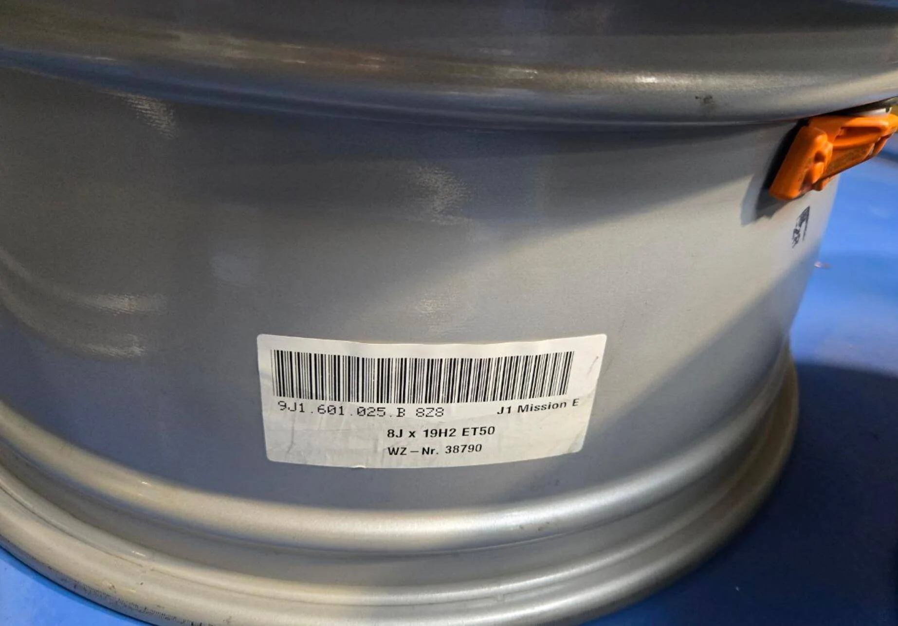 Porsche Taycan 4 Taycan RWD 19" 2022 stock wheels NEW for sale + Winter Tire for free Capture d'écran 2024-11-24 110611