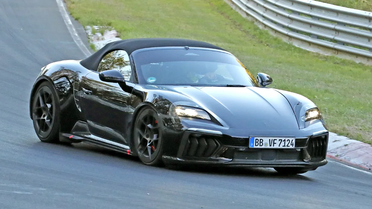 Electric Porsche Boxster 01_qsbnko.webp