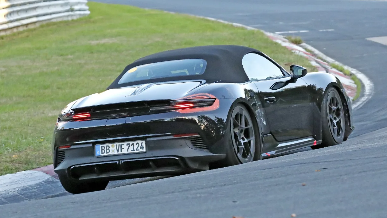 Electric Porsche Boxster 06_zgobfa.webp