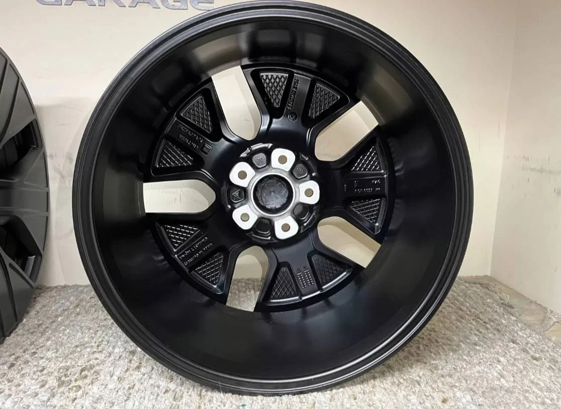 Porsche Taycan 20" Porsche Taycan Aero Wheels - Matte Black IMG_20241118_205347