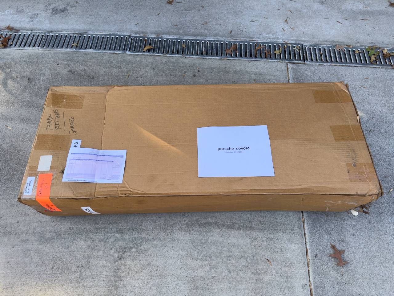 Porsche Taycan FS: New In Box Porsche Taycan J1 Roof Bars $200 + shipping IMG_2028