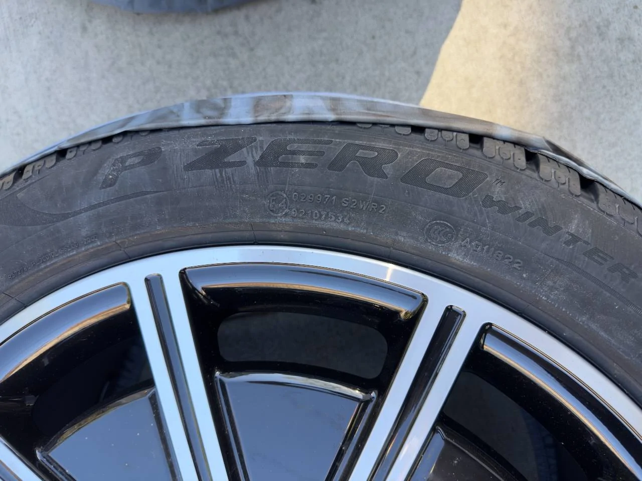 Porsche Taycan Porsche Taycan 20" Turbo Aero Winter Wheel & Tire Set (w/ TPMS + tote bags) $2500 OBO IMG_2032