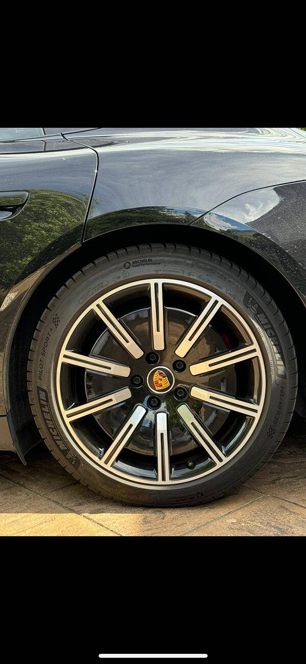 Porsche Taycan Michelin Pilot Sport 4 NF0 20” Summer Tires for Taycan (245/45/20 & 285/40/20) IMG_3913
