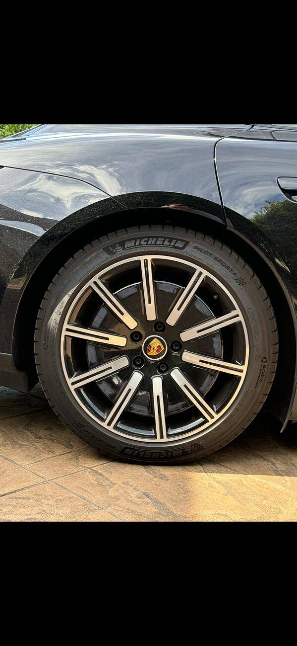 Porsche Taycan Michelin Pilot Sport 4 NF0 20” Summer Tires for Taycan (245/45/20 & 285/40/20) IMG_3916