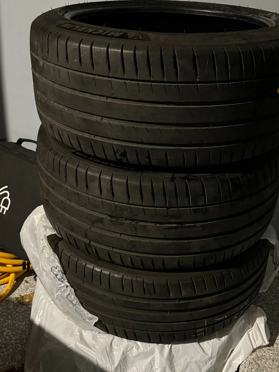 Porsche Taycan Michelin Pilot Sport 4 NF0 20” Summer Tires for Taycan (245/45/20 & 285/40/20) IMG_3968