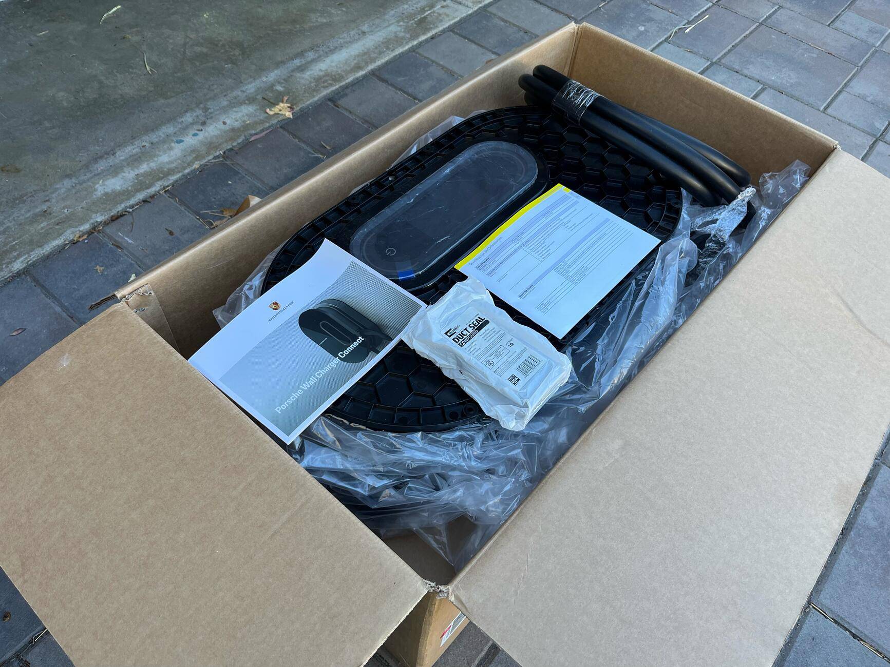 Porsche Taycan For sale: New Porsche Wall Charger Connect tempImageB5hakA