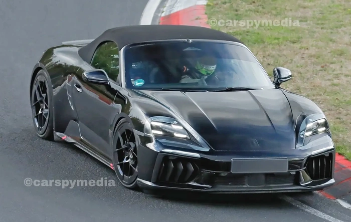 718 EV Boxster now 99% uncovered / uncamouflaged (as of Sept 10)